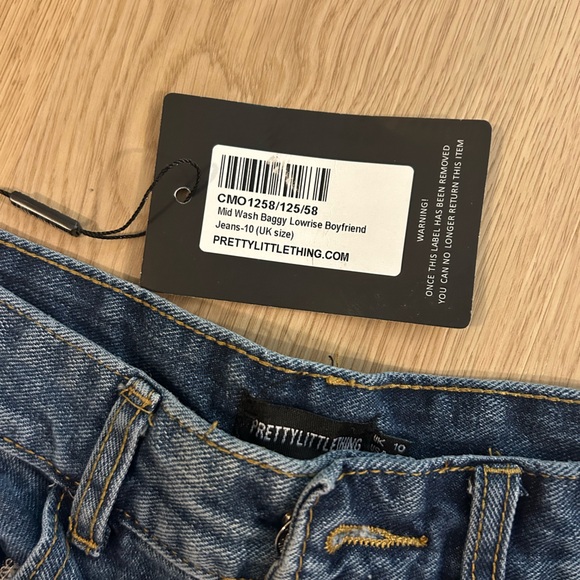 Pretty little thing Mid rise light wash baggy boyfriend jeans - Picture 7 of 8